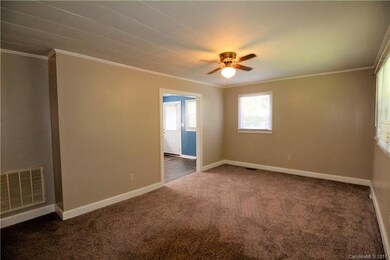 119 Classic Ln, Statesville, NC 28625 - photo 5