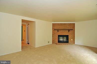 10730 Cordage Walk, Columbia, MD 21044 - photo 7