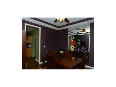 Formal dinning room/office off kitchen