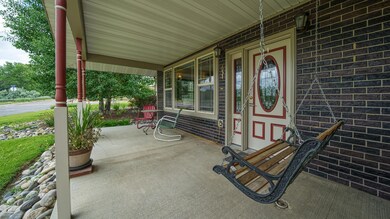651 W 8th St (9)