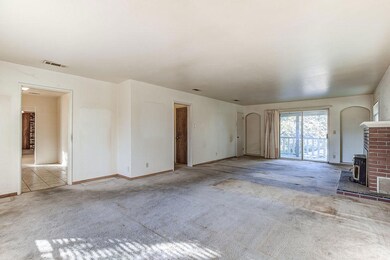 3640AlturaAvenue_002