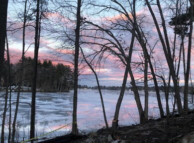 7 W Shore Rd, Windham, NH 03087 - photo 2