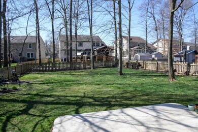 Fenced in Treed Back Yard