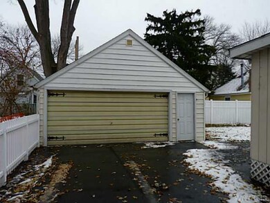 623 Williams St, North Tonawanda, NY 14120 - photo 3