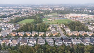 25314 Justice Dr, Chantilly, VA 20152 - photo 3