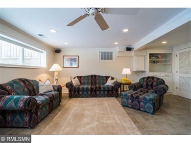 Down stairs family/entertainment room. Surround so