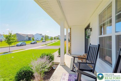 1026 Lisa Ln, Palmer Township, PA 18045 - photo 6