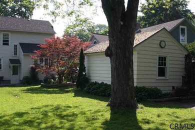 18 Plymouth Ave, Delmar, NY 12054 - photo 3