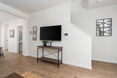 6587 E Blushing Dr, Fresno, CA 93727 - photo 6