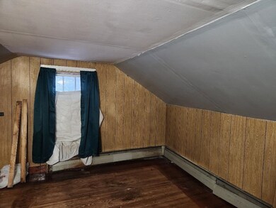 130 Charlestown Rd, Claremont, NH 03743 - photo 7