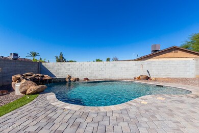 3319 W Marco Polo Rd unit 5, Phoenix, AZ 85027 - photo 4