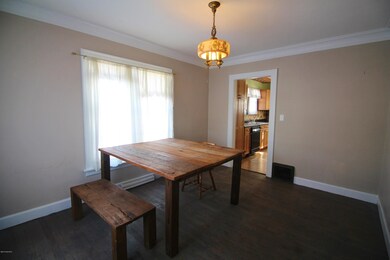 Formal dining