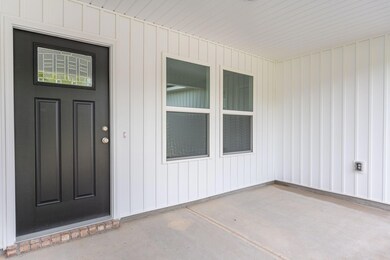 4-web-or-mls-5833 Flamingo Rd Exterior-4