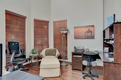 1220 Kiowa Dr E, Gainesville, TX 76240 - photo 5