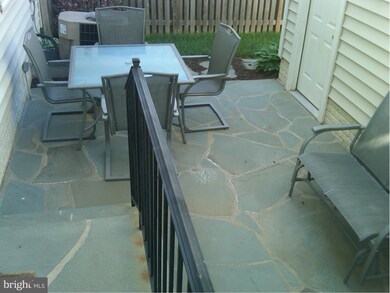 128 Elmira Ln, Gaithersburg, MD 20878 - photo 7