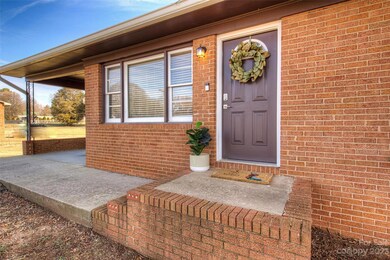 189 3rd Creek Rd, Statesville, NC 28677 - photo 3