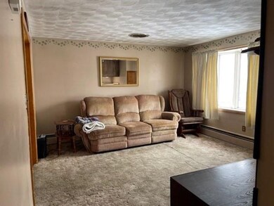 35 Lakeview St, Blackstone, MA 01504 - photo 3