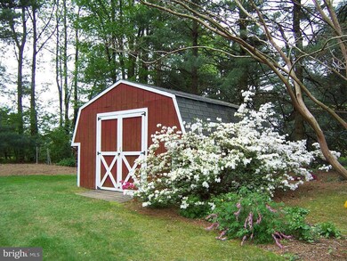 13703 E Devonfield Dr, Baldwin, MD 21013 - photo 5