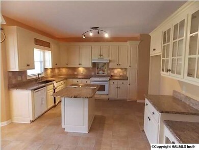 Beautifully upgraded kitchen granite countertops