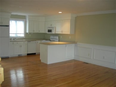 13 Railroad St unit 13D, Acton, MA 01720 - photo 3