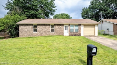 105 Circle b N, Roland, OK 74954 - photo 2
