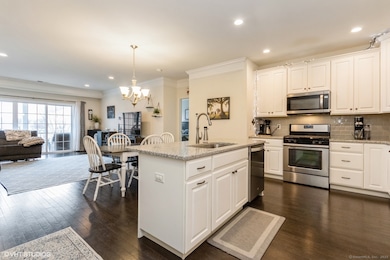 Take note of the Kitchen's the Recessed Lighting, 