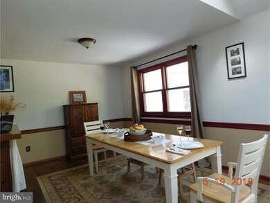 2719 Point Breeze Dr, Wilmington, DE 19810 - photo 3