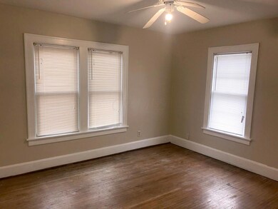04-Bedroom