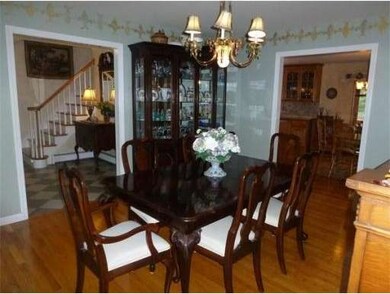 11 Holbrook St, Foxboro, MA 02035 - photo 4