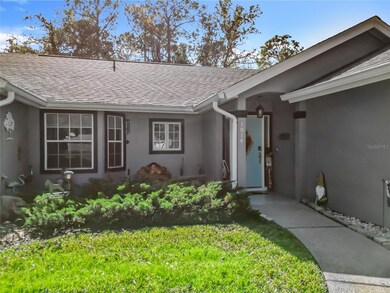 1014 Pine Tree Dr, Eustis, FL 32726 - photo 2