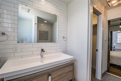 8401 Bayshore Dr, Treasure Island, FL 33706 - photo 6