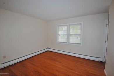 33 Dakota Ave, North Middletown, NJ 07748 - photo 6