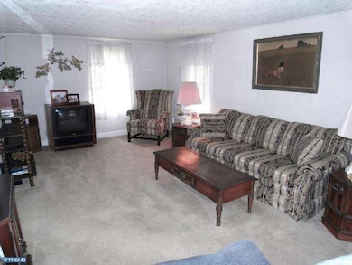 1075 Commonwealth Blvd, Reading, PA 19607 - photo 3