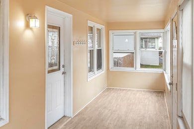 7335 Wiegand, Center Line, MI 48015 - photo 3