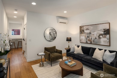 9553 Ashworth Ave N unit B, Seattle, WA 98103 - photo 3