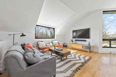 1060 Laurel Ln, Naperville, IL 60540 - photo 5