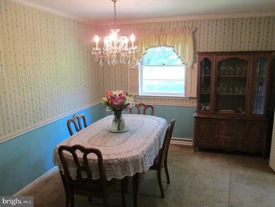 105 Thomas Place, Reading, PA 19608 - photo 5