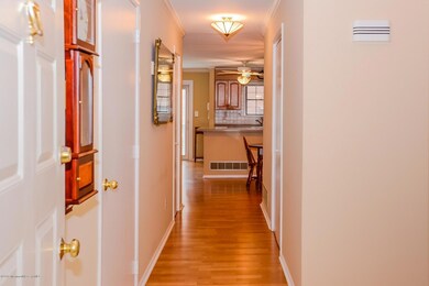 004_Front Entry