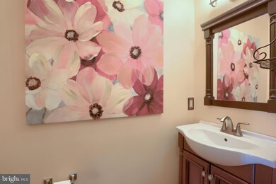 28 Creekside Dr, Millersville, PA 17551 - photo 6