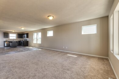 Living CEN147-E1400-5