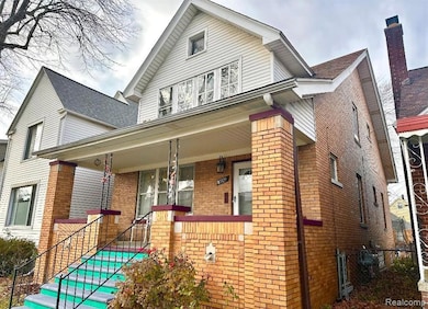 3929 Caniff St, HamtraMcK, MI 48212 - photo 3