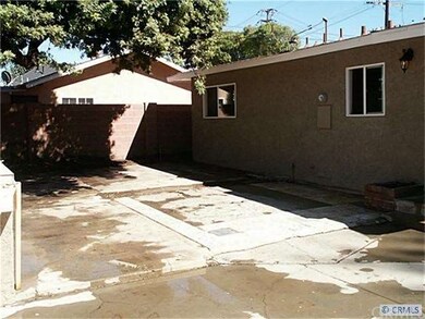 Patio area with Built in BBQ