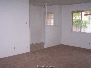 1703 Lawyer St, College Station, TX 77840 - photo 4