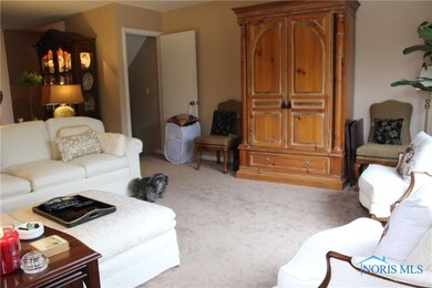 5122 Regency Dr, Toledo, OH 43615 - photo 5