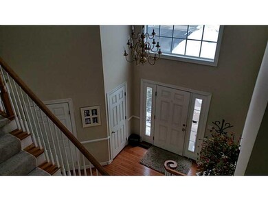 Entry/Foyer.
