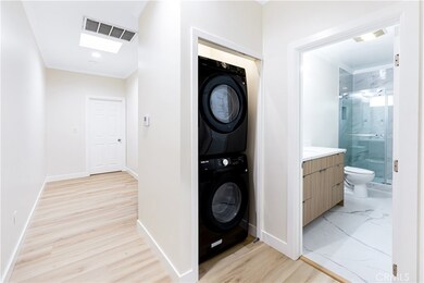 720 E Windsor Rd unit C, Glendale, CA 91205 - photo 4