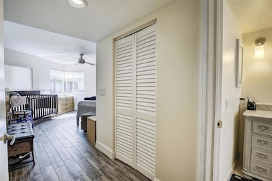 984 NW 93rd Ave unit 18B, Plantation, FL 33324 - photo 6