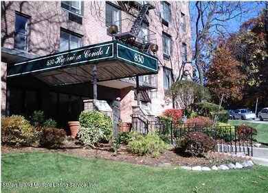 Highview Condominium unit 4E, Staten Island, NY 10301 - photo 2