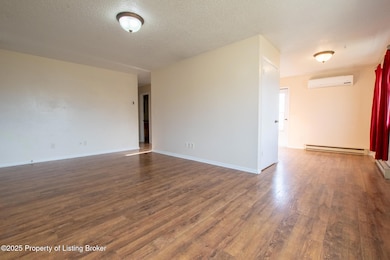 577 2nd Ave SW, Dickinson, ND 58601 - photo 3