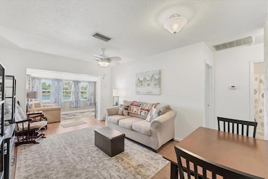 2905 51st Ave W, Bradenton, FL 34207 - photo 3